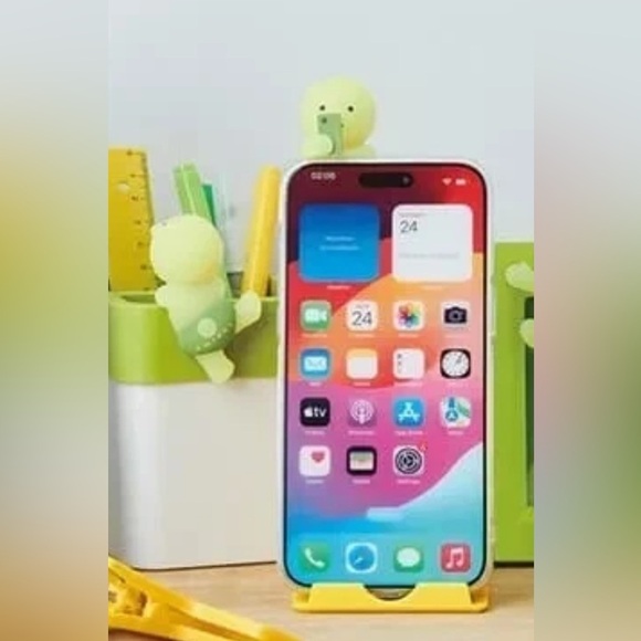 SMISKI Hippers “GLOW IN THE DARK!” Figures 6 different kinds - 1 Box -Oct 2024 - Picture 5 of 15